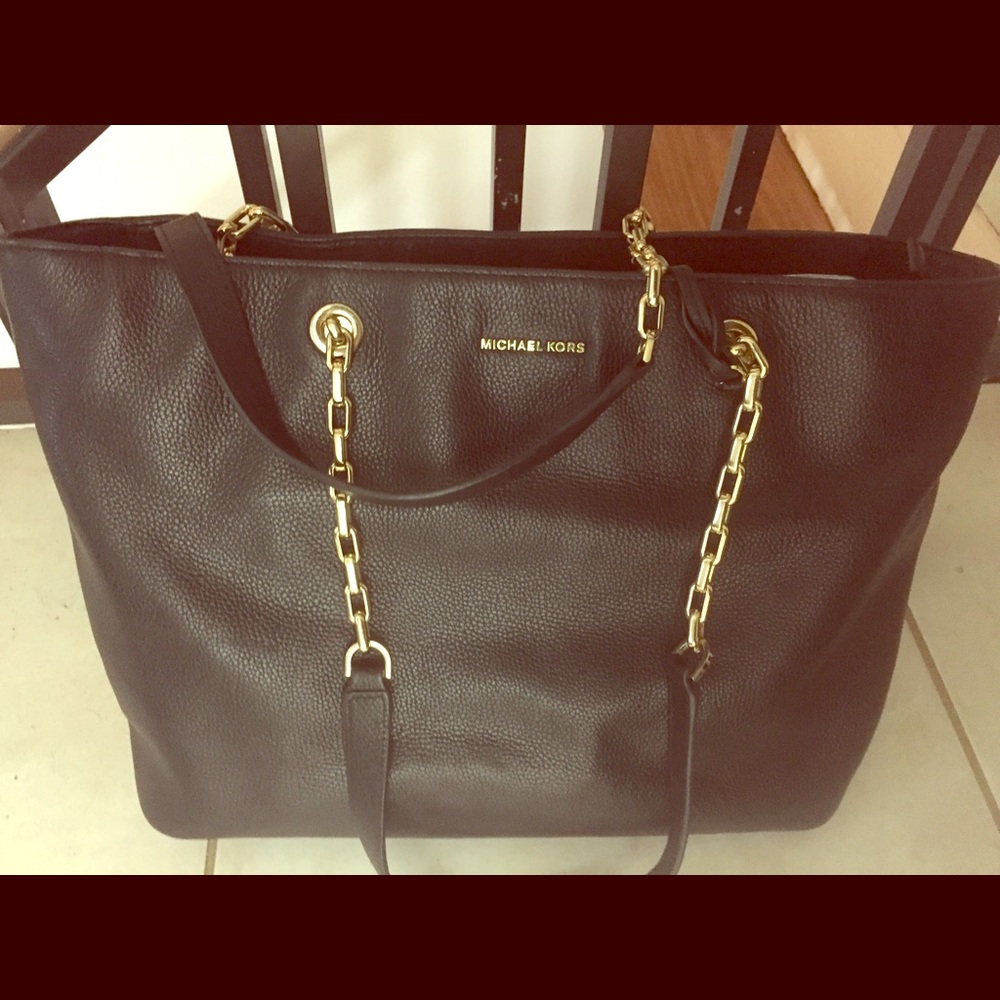 Authentic Michael Kors large leather tote